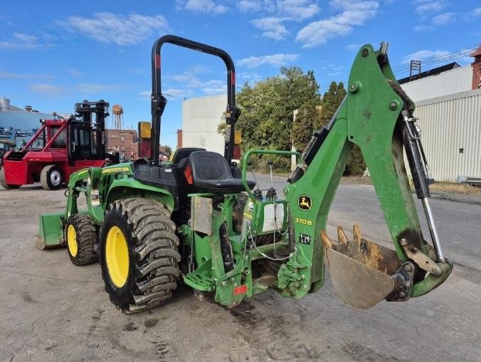 2020 John Deere 3032E Tractor 4x4