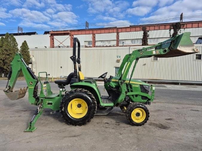 2020 John Deere 3032E Tractor 4x4